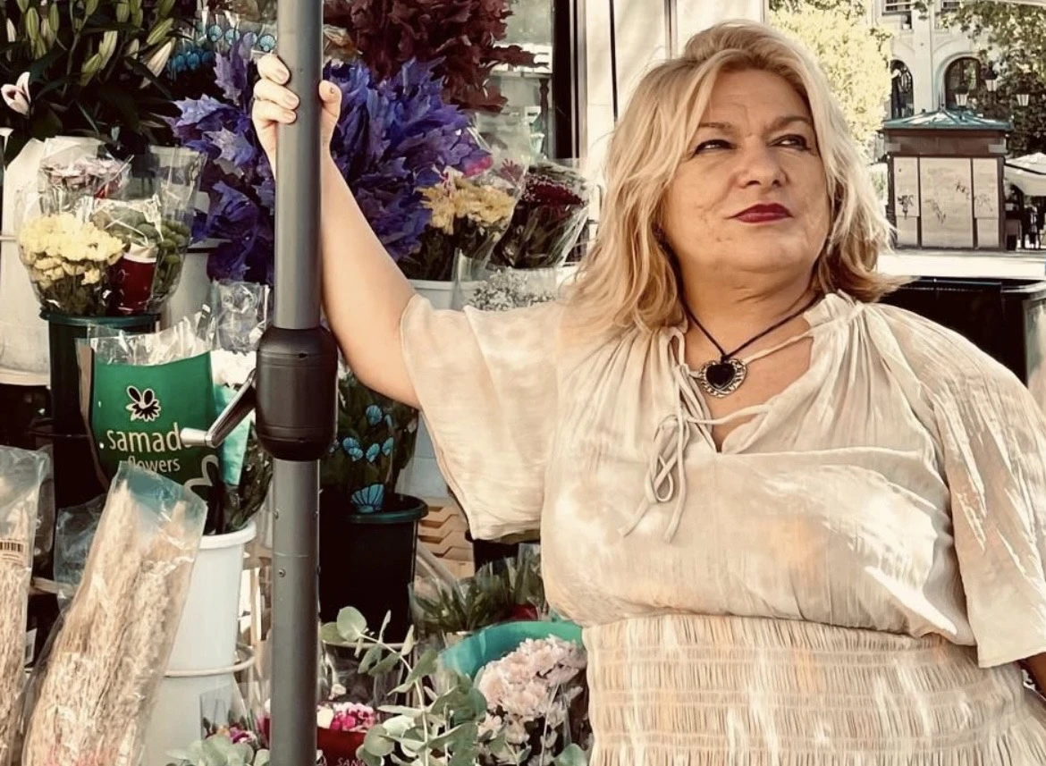 Corazones vivos, el esperado debut literario de Lola Soriano que late con fuerza en Valencia